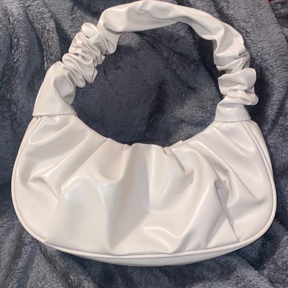 white scrunch handbag